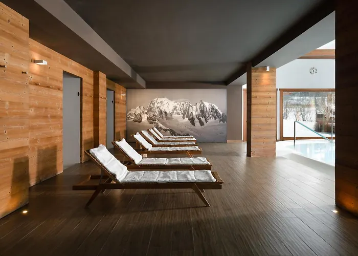 Montana Lodge & Spa, By R Collection Hotels